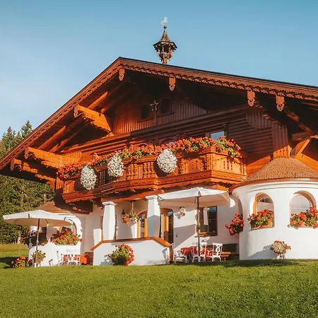 Lindenhof 4*