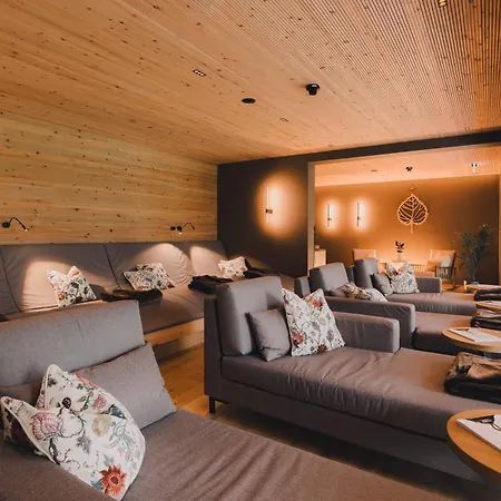 Lindenhof 4*