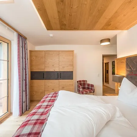 Lindenhof ホテル 4*