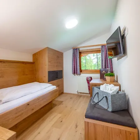 Lindenhof 4*